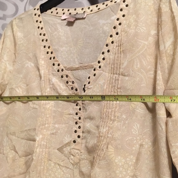 Forever 21 / Love21 Long Sleeve Blouse (Size: Medium) - Picture 5 of 9